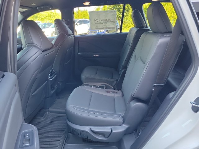 New 2026 Lexus TX 500h AWD w/ Technology Package image 12