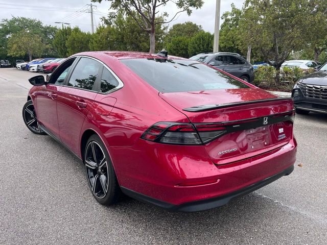 Used 2023 Honda Accord Sport image 3