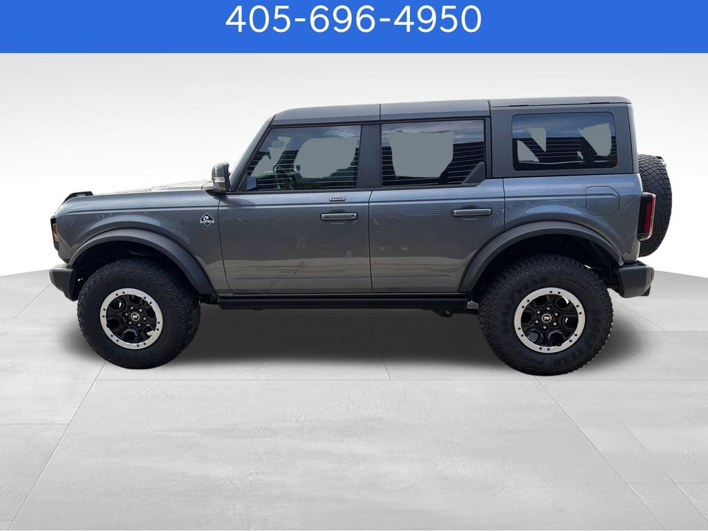 Used 2023 Ford Bronco Outer Banks w/ Sasquatch Package AWD/4WD image 2