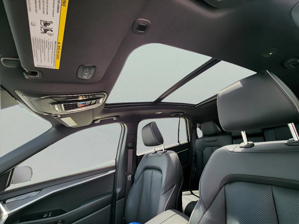 New 2025 Jeep Wagoneer S Limited AWD/4WD image 14