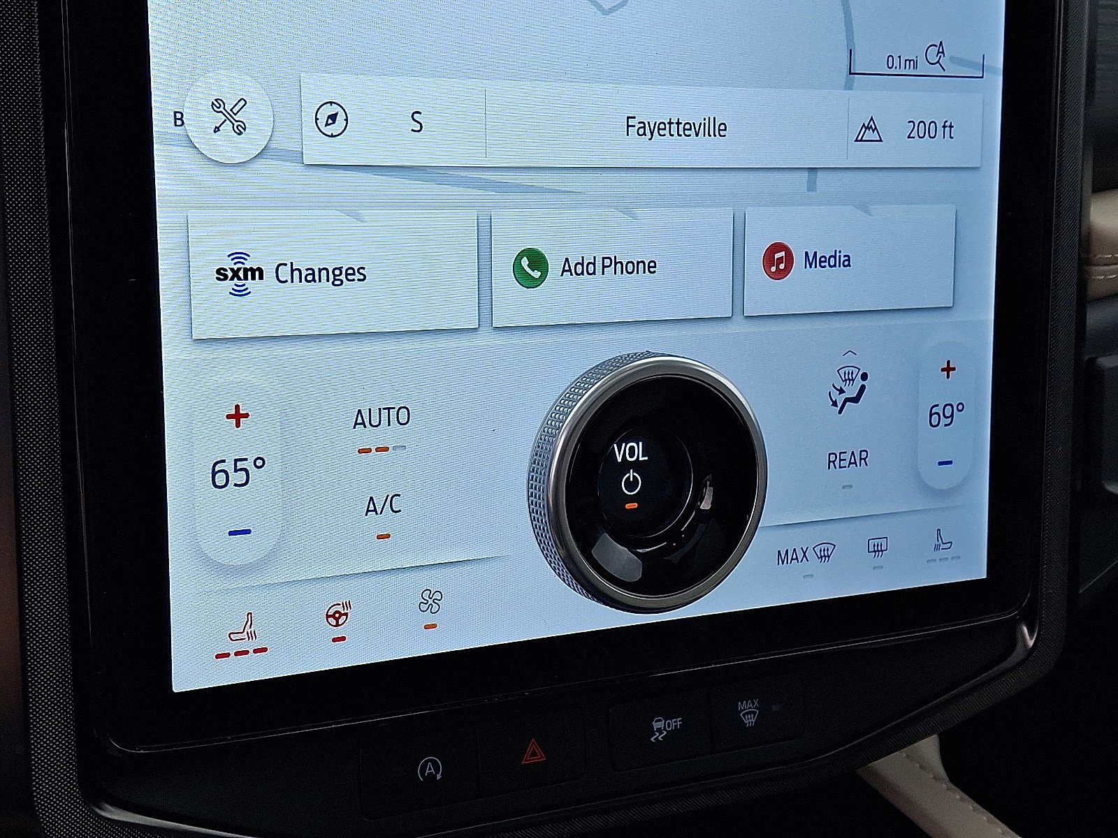 Used 2023 Ford Expedition Platinum image 16