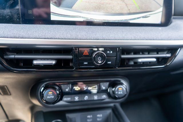 New 2026 Nissan Kicks SV w/ SV Premium Package image 19