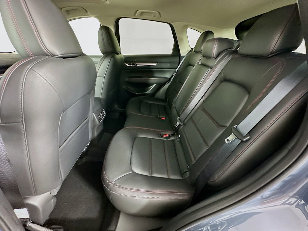 New 2025 MAZDA CX-5 Carbon Edition image 32