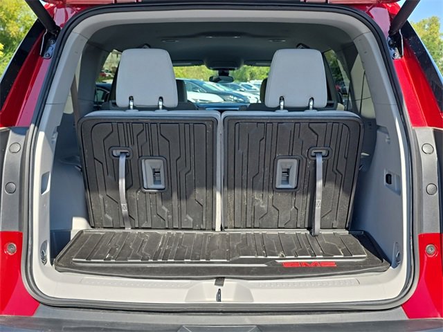 Used 2023 GMC Acadia SLE w/ Driver Convenience Package image 31