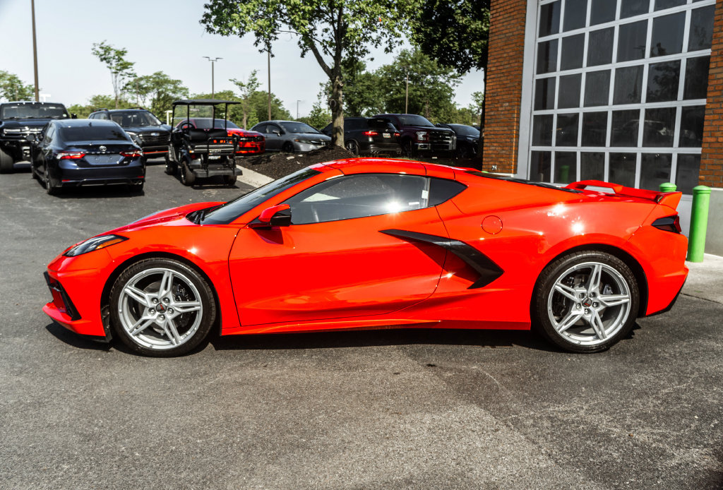 Used 2024 Chevrolet Corvette Stingray Coupe w/ 1LT RWD image 35