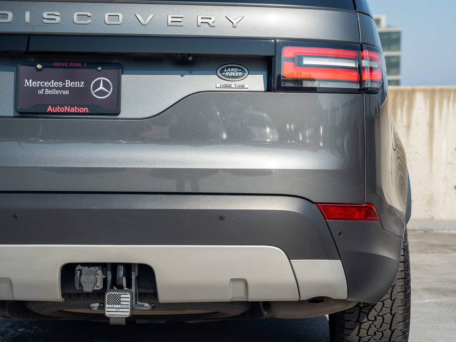 Used 2018 Land Rover Discovery HSE AWD/4WD image 9