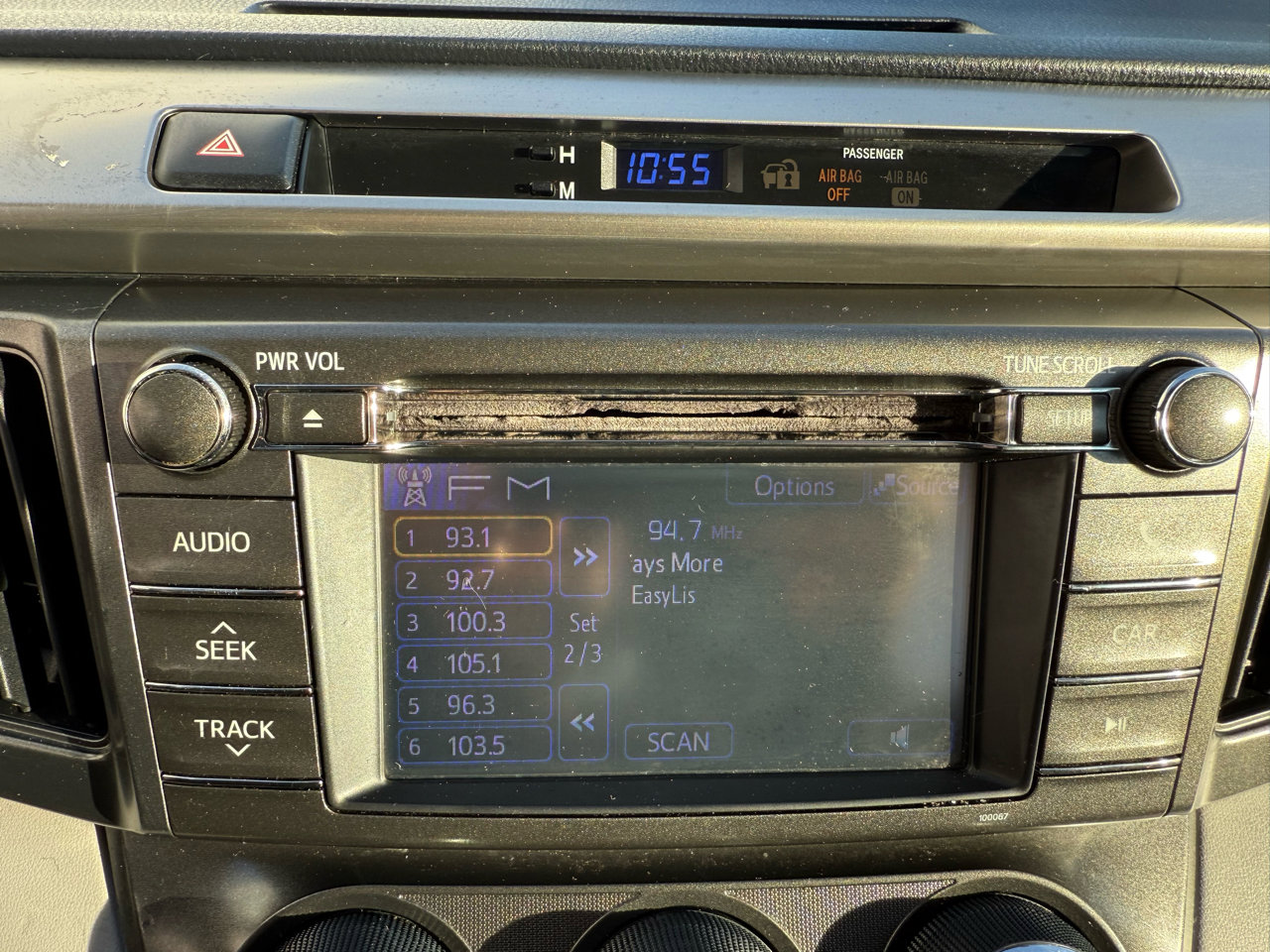 Used 2013 Toyota RAV4 LE image 24