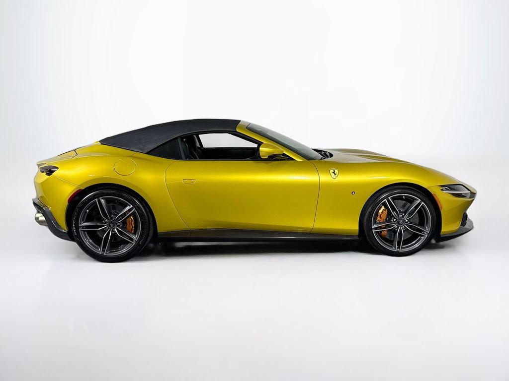 Certified 2024 Ferrari Roma Spider RWD image 10
