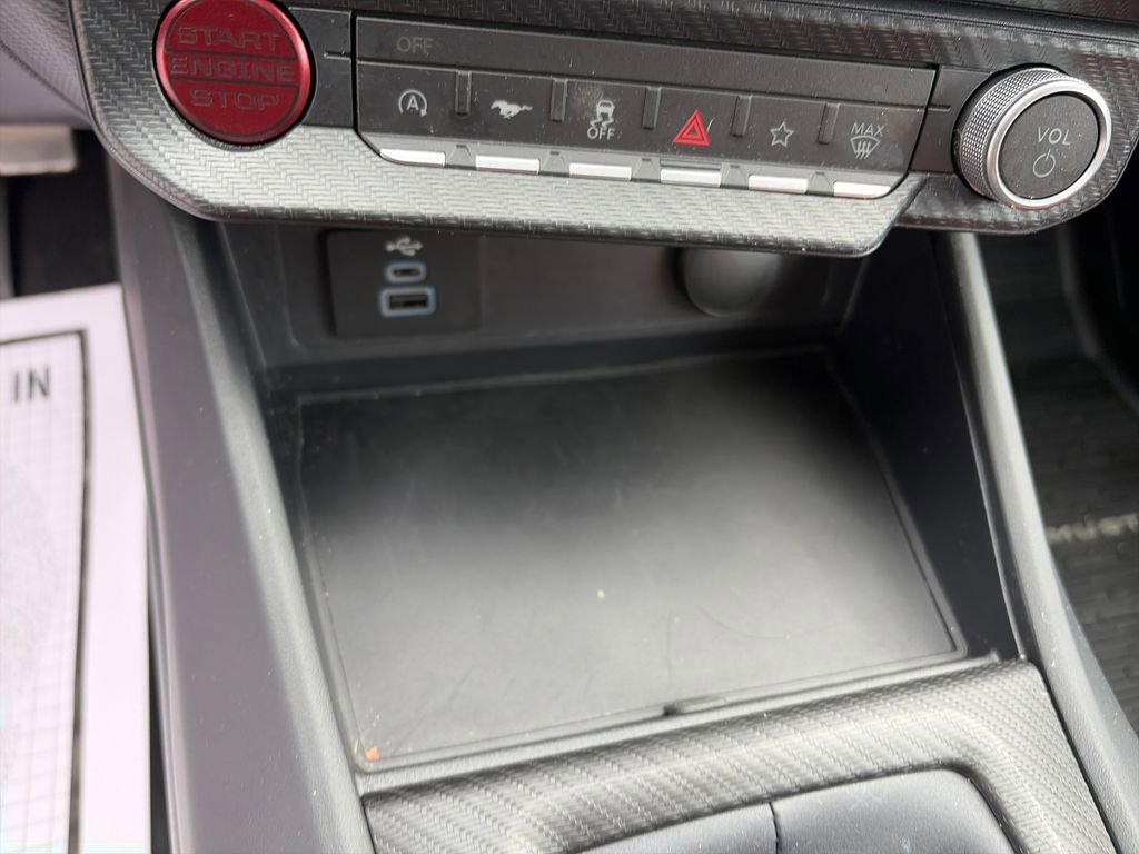 Used 2025 Ford Mustang GT Premium RWD image 29