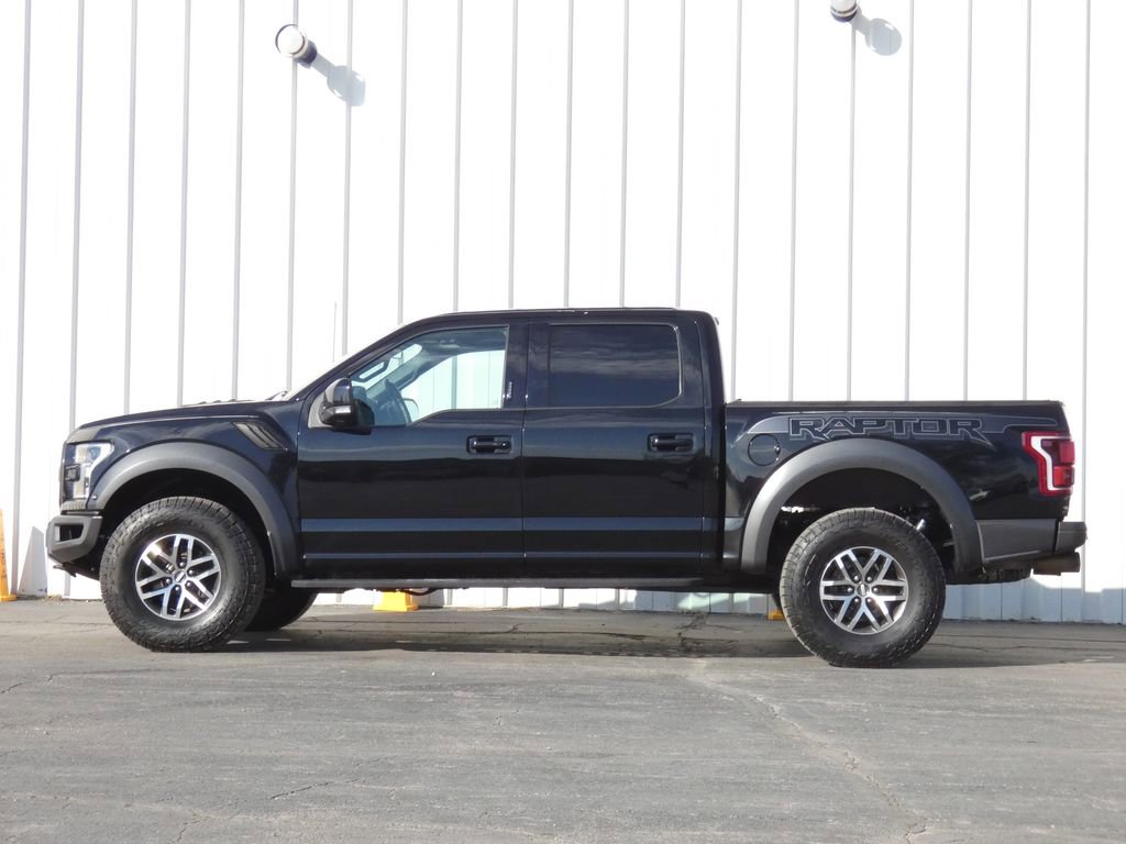 Used 2018 Ford F150 Raptor w/ Equipment Group 802A Luxury image 8