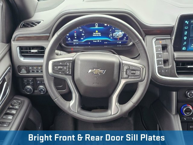 Used 2022 Chevrolet Tahoe Z71 w/ Luxury Package AWD/4WD image 22