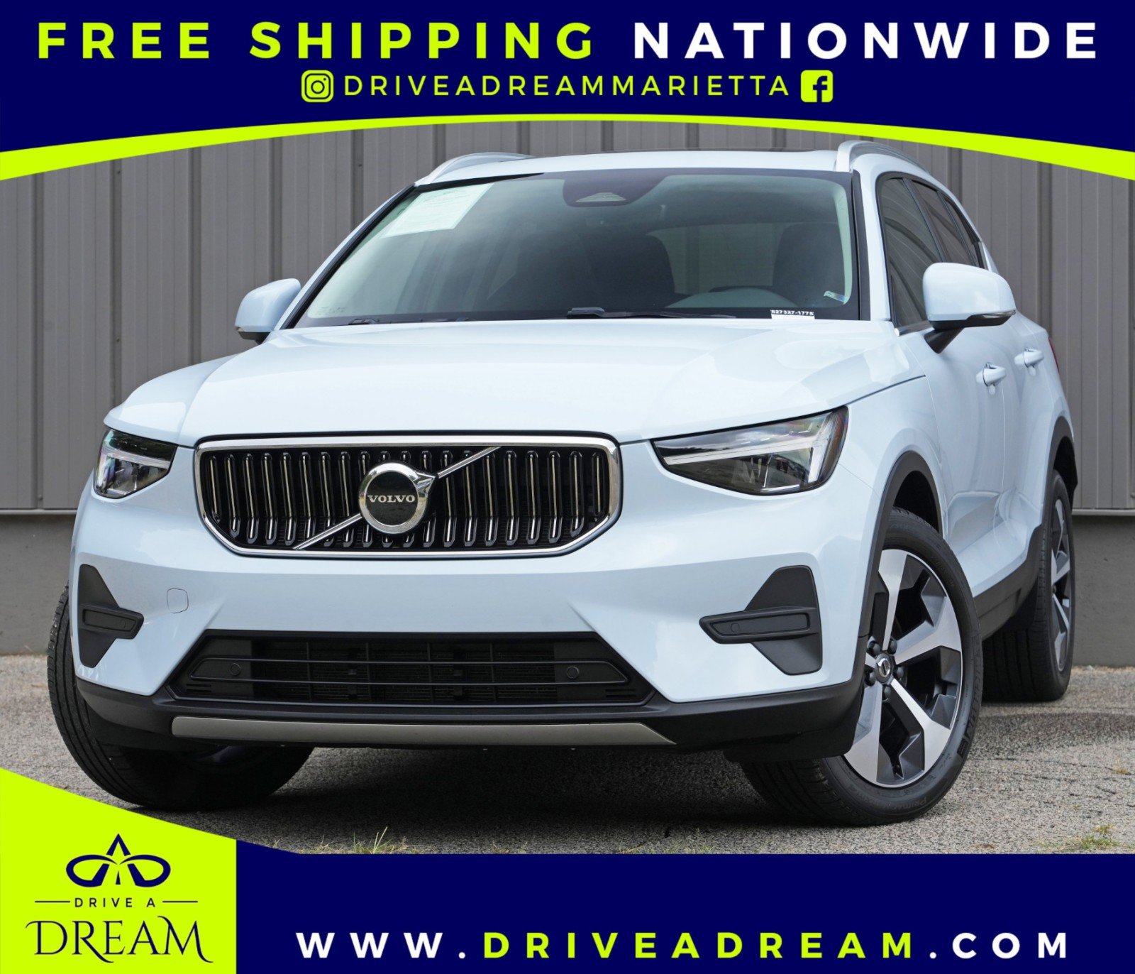 Used 2025 Volvo XC40 B5 Core w/ Climate Package AWD/4WD image 1