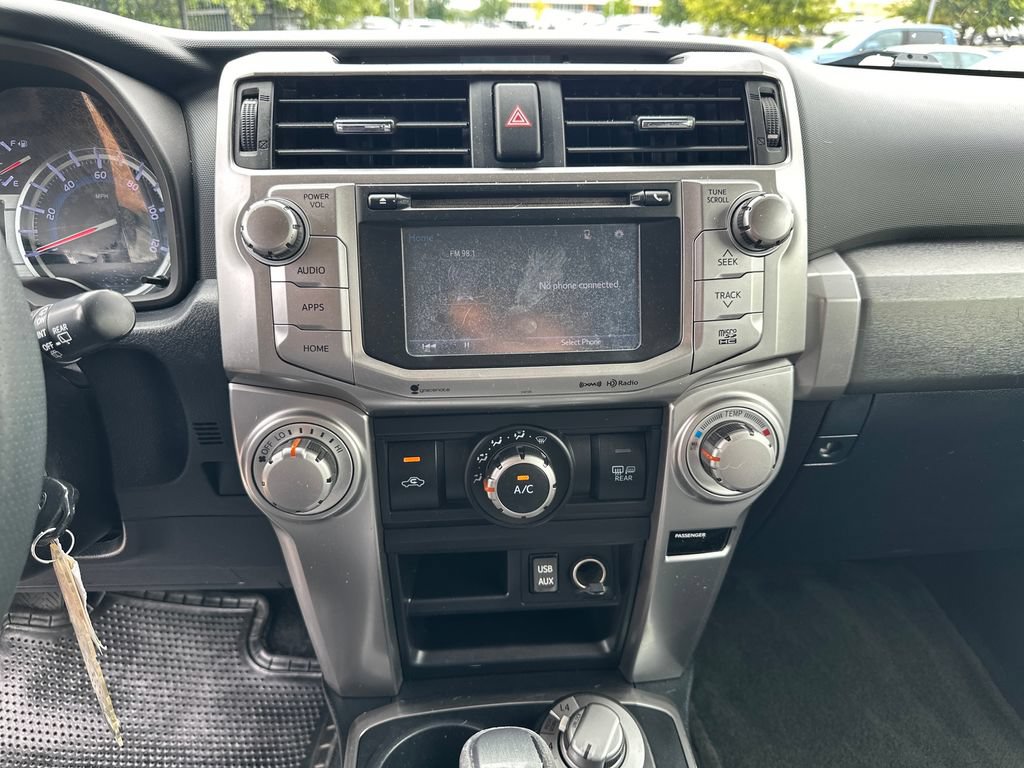 Used 2018 Toyota 4Runner SR5 Premium AWD/4WD image 24