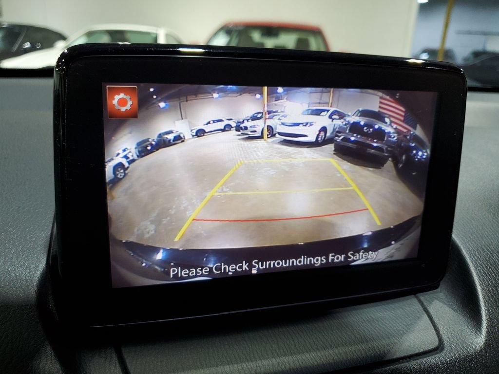 Used 2019 Toyota Yaris LE FWD image 29