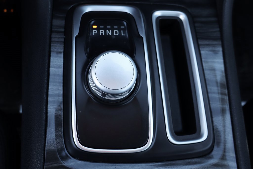 Used 2022 Chrysler 300 Touring image 35