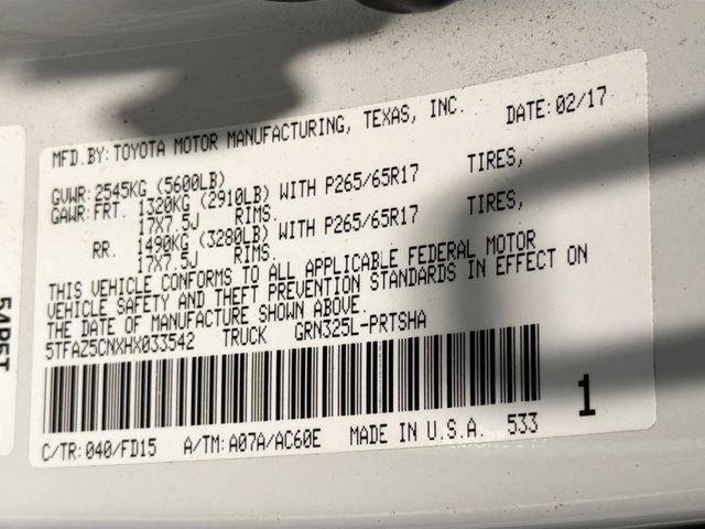 Used 2017 Toyota Tacoma TRD Sport w/ Tow Package image 25