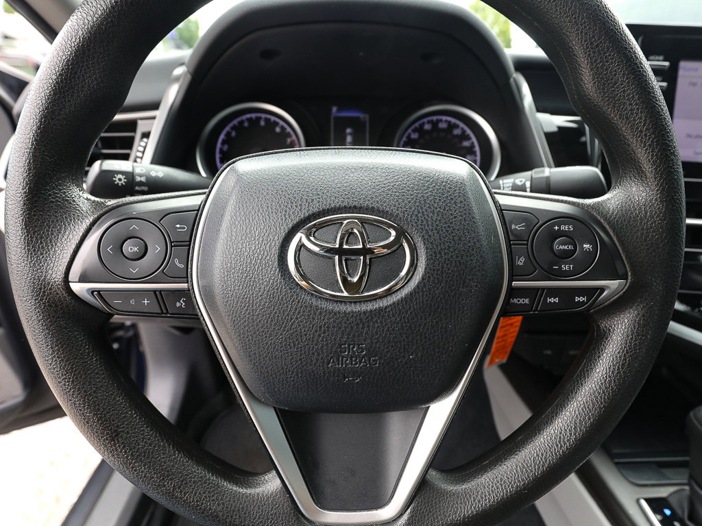 Used 2022 Toyota Camry LE FWD image 14