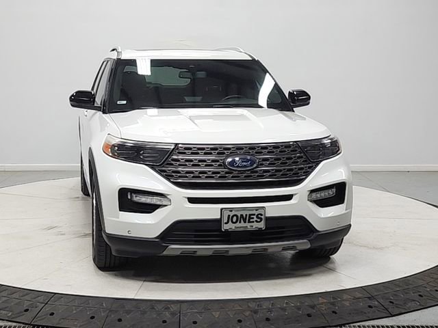 Used 2021 Ford Explorer King Ranch w/ Premium Technology Package RWD image 2