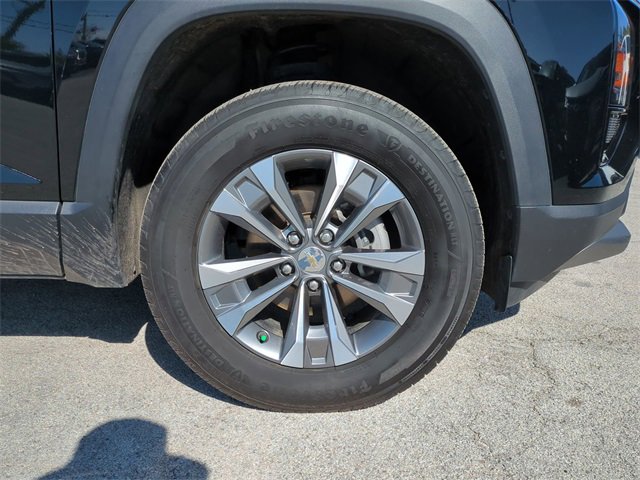 Certified 2025 Chevrolet Equinox LT image 11