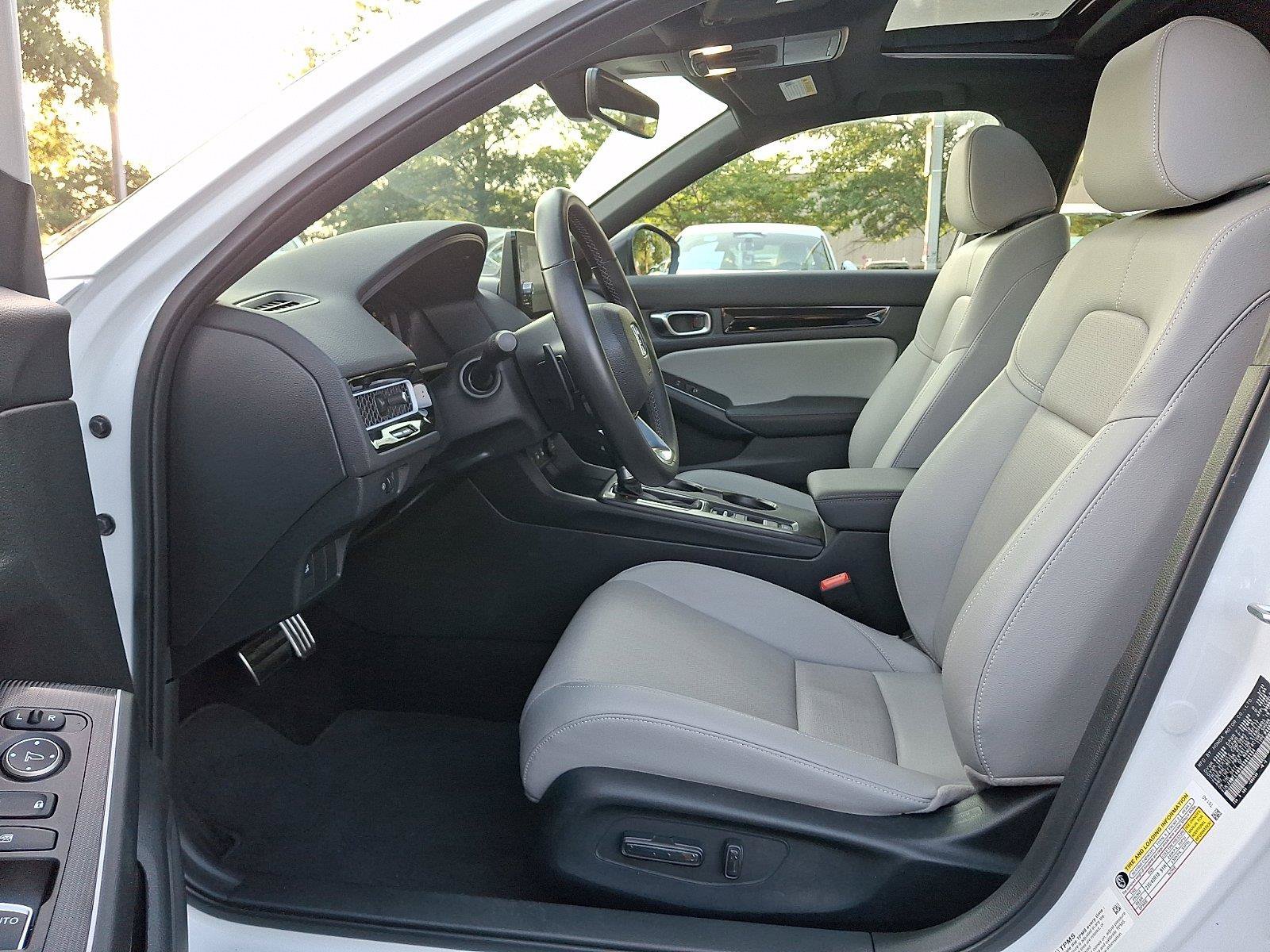 Used 2025 Honda Civic Sport Touring image 13