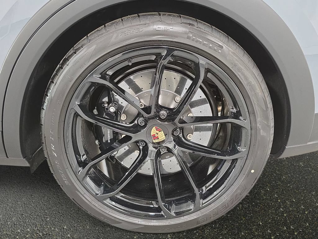 New 2026 Porsche Cayenne Turbo GT AWD/4WD image 28
