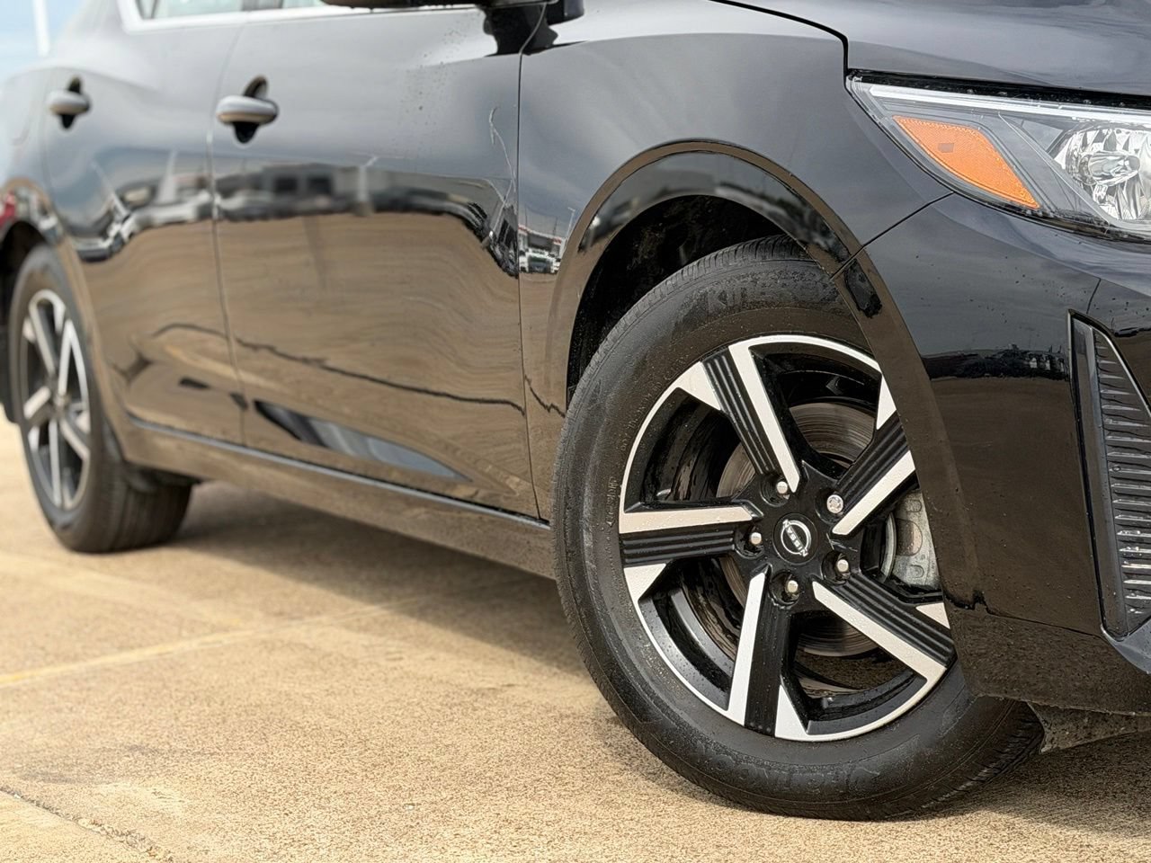 Certified 2025 Nissan Sentra SV FWD image 12