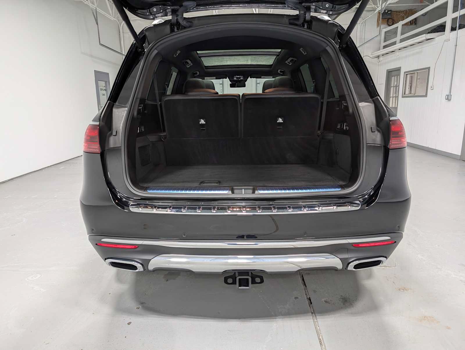 Certified 2024 Mercedes-Benz GLS 450 4MATIC image 38