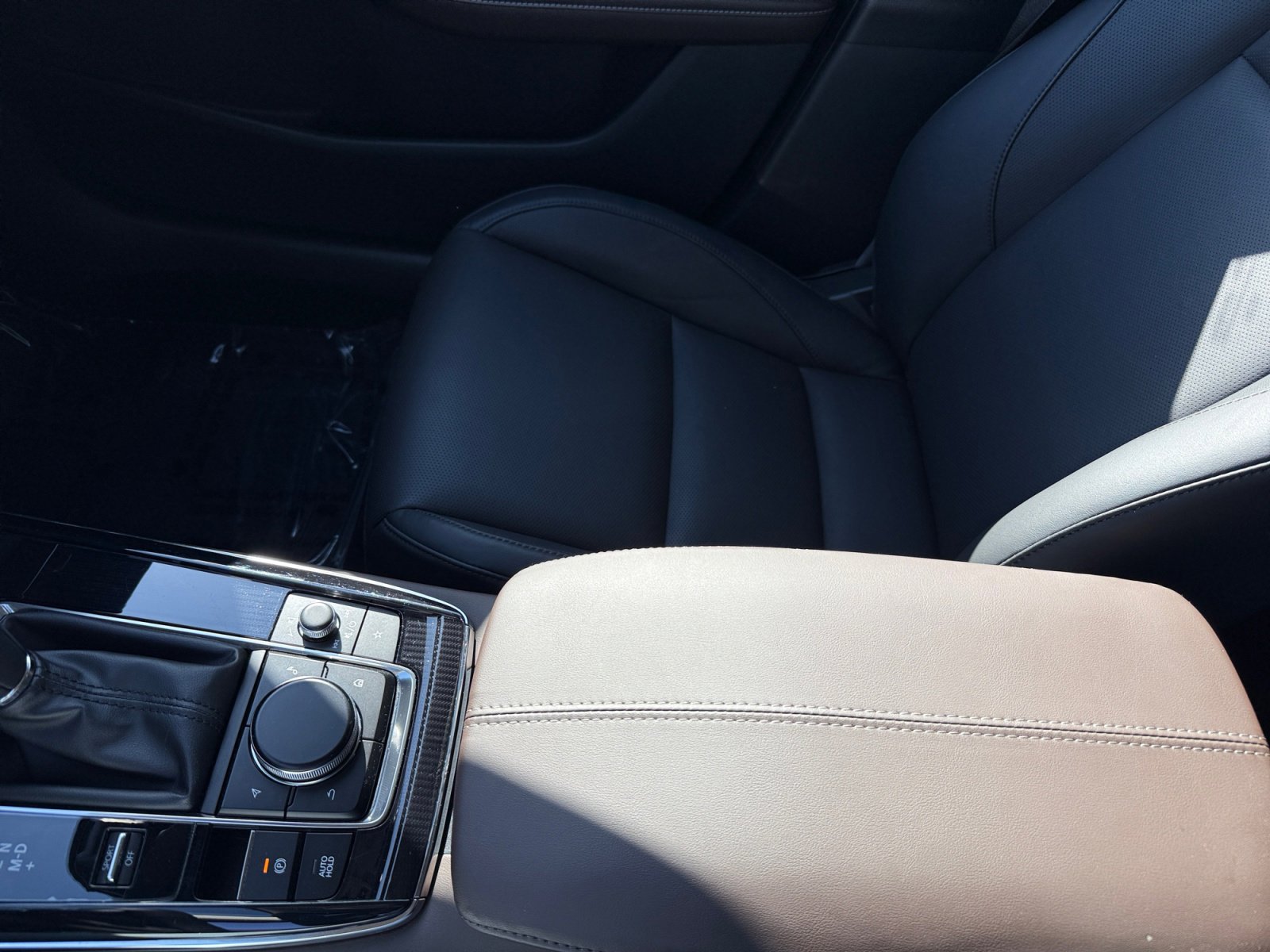 Certified 2025 MAZDA CX-30 2.5 Turbo w/ Premium Package image 14