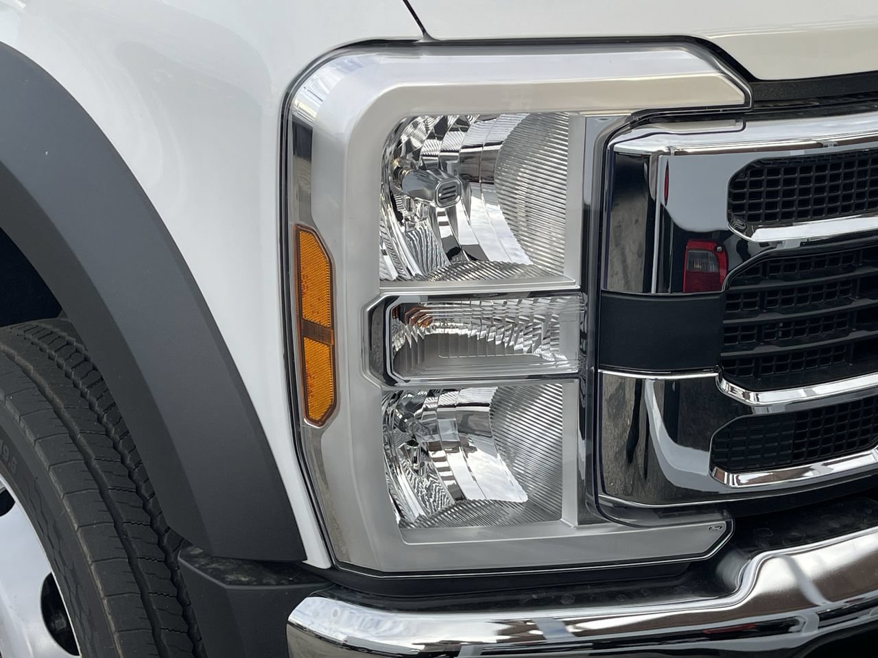 New 2026 Ford F450 XL w/ XL Chrome Package RWD image 5