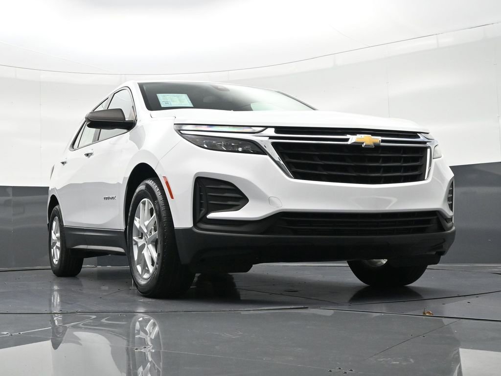 Used 2022 Chevrolet Equinox LS image 33