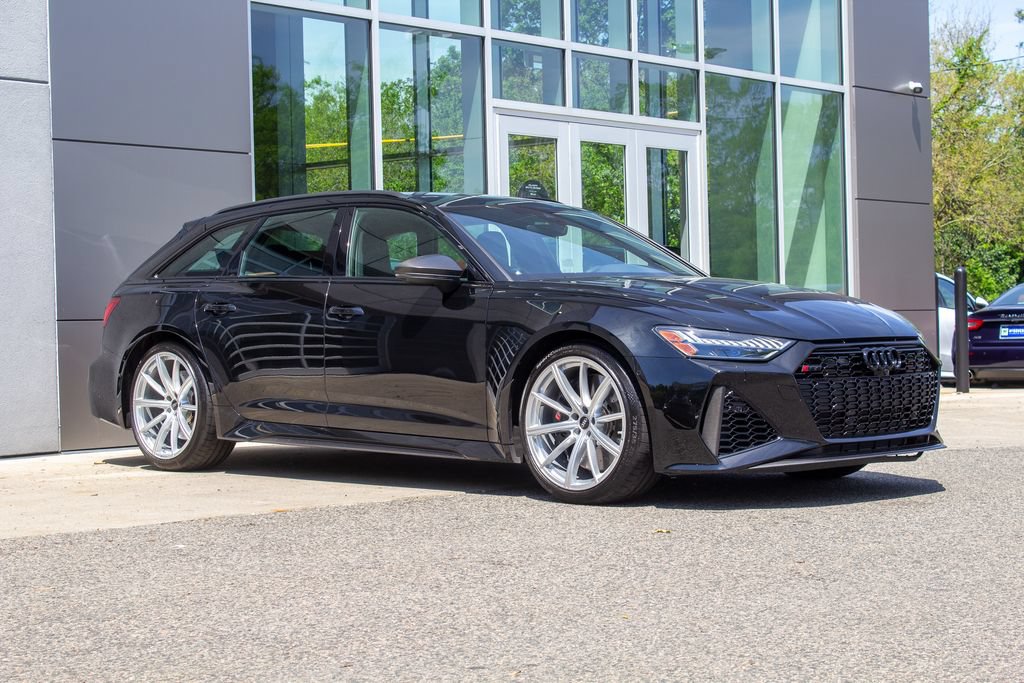Used 2024 Audi RS 6 performance AWD/4WD image 3