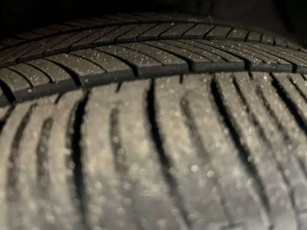 Used 2023 Hyundai Elantra Limited image 31