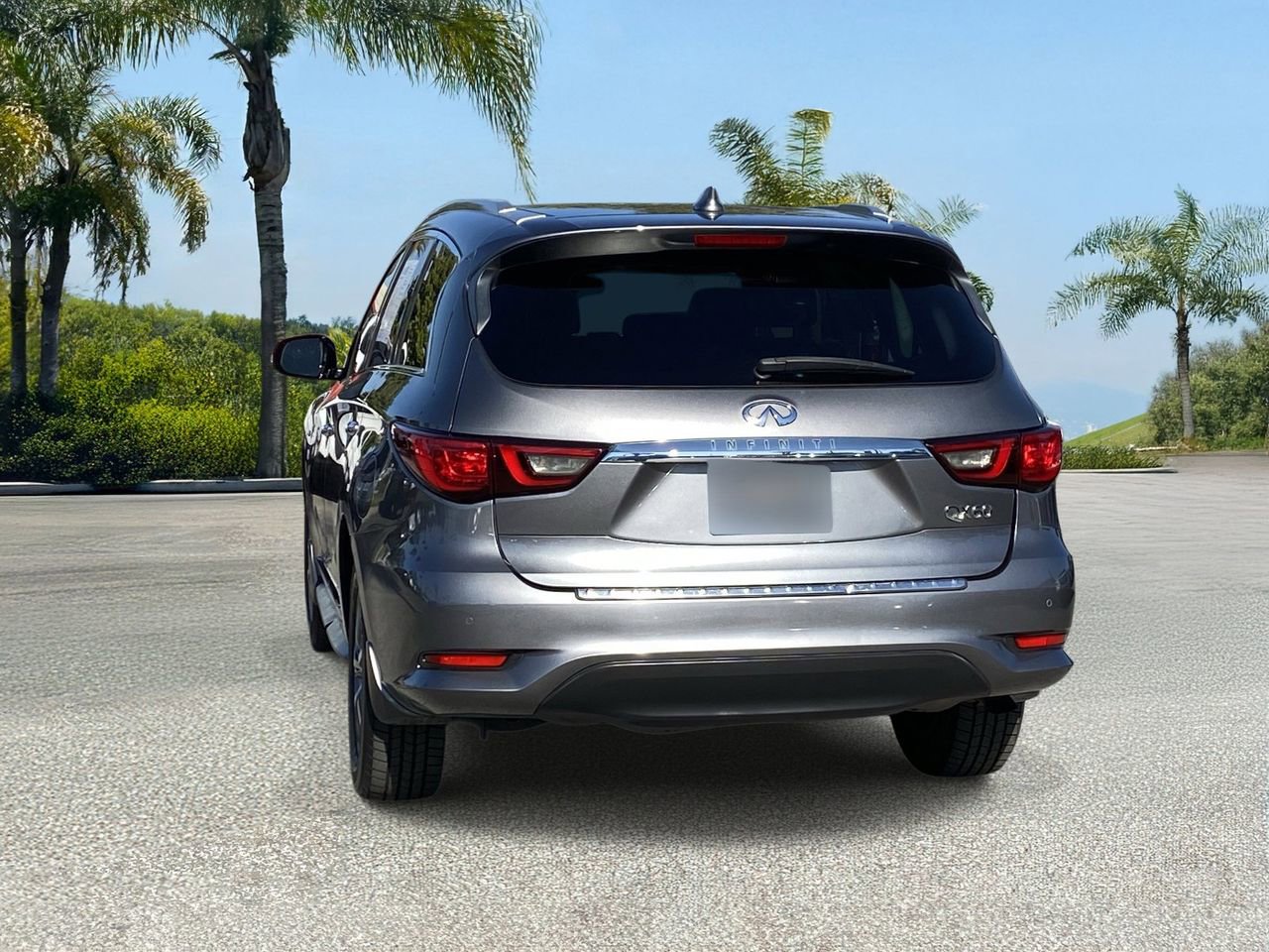 Certified 2020 INFINITI QX60 Luxe w/ Essential Package FWD image 4