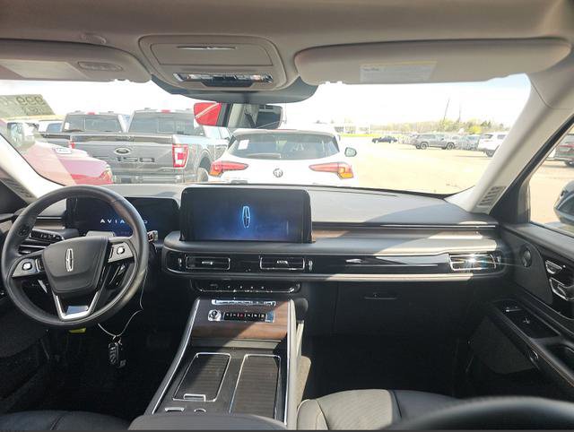 Used 2025 Lincoln Aviator Reserve AWD/4WD video 2