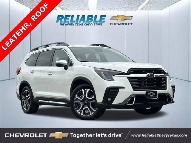 Used 2023 Subaru Ascent Touring image 1
