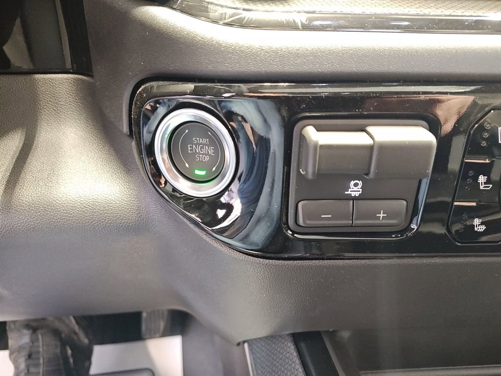 New 2026 Chevrolet Silverado 2500 ZR2 w/ ZR2 Bison Edition image 21