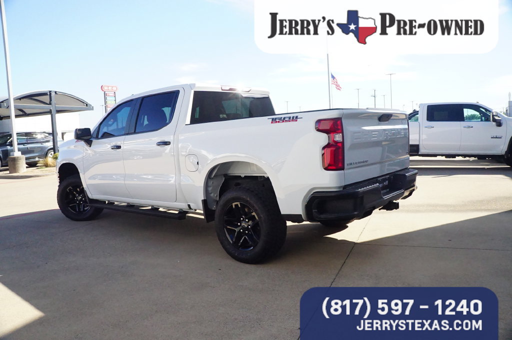 Used 2022 Chevrolet Silverado 1500 LT Trail Boss AWD/4WD image 2
