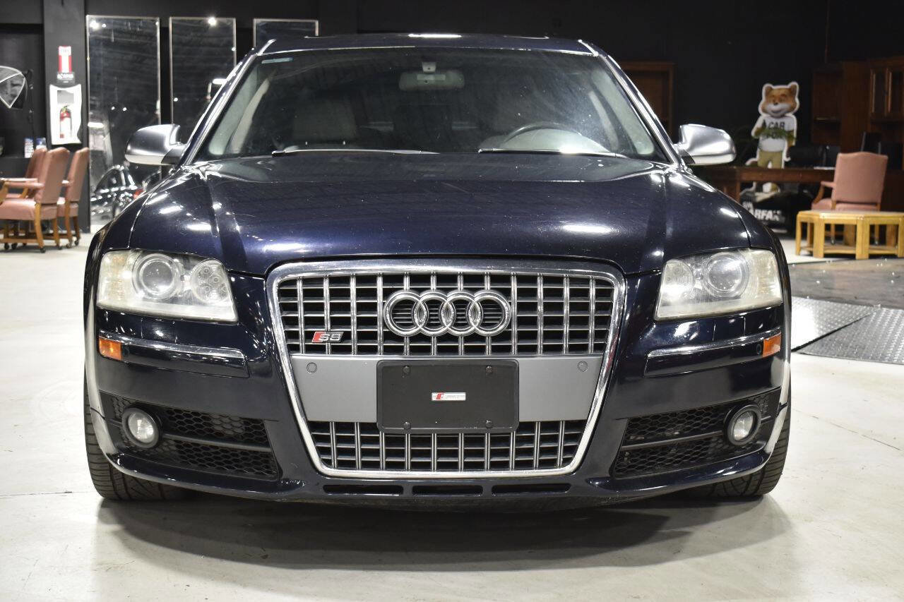 Used 2007 Audi S8 image 3