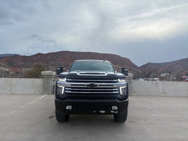 Used 2023 Chevrolet Silverado 2500 High Country w/ Z71 Off-Road Package image 5