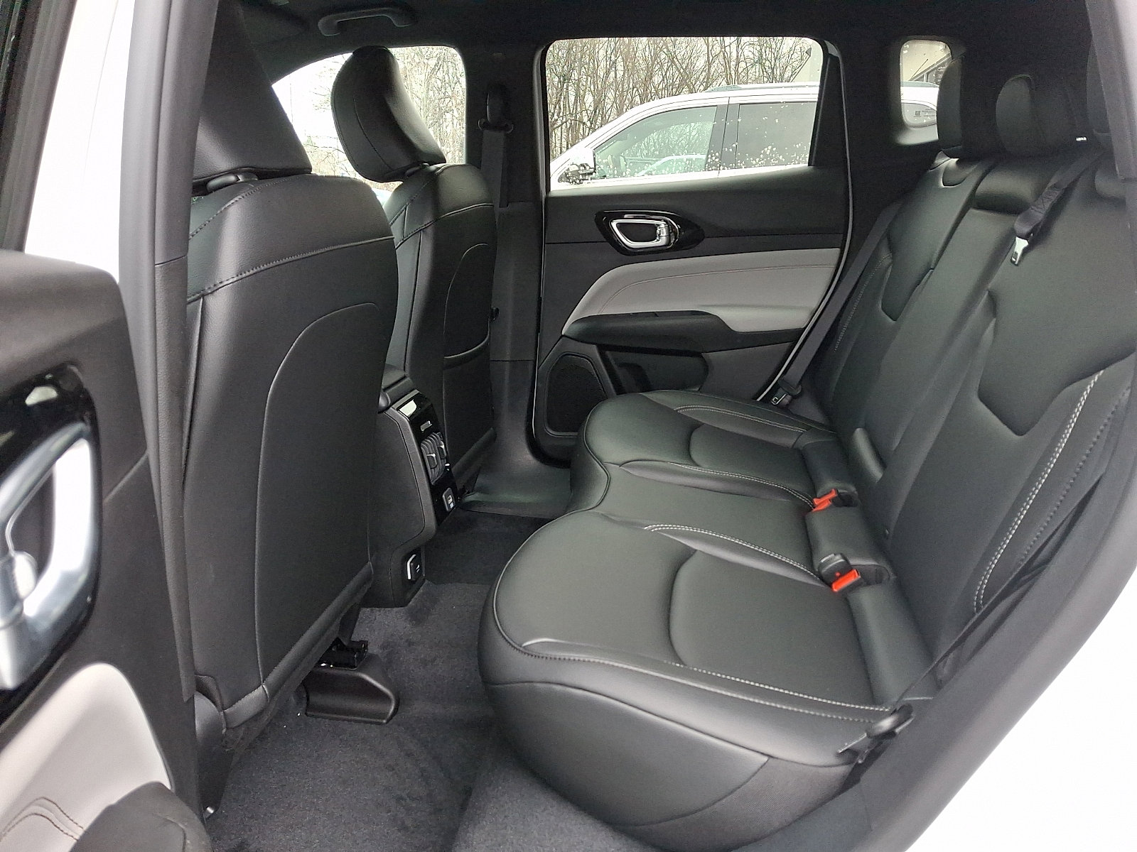 New 2026 Jeep Compass Limited image 6