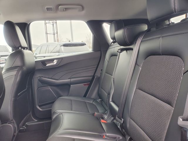 Used 2025 Ford Escape SE image 29