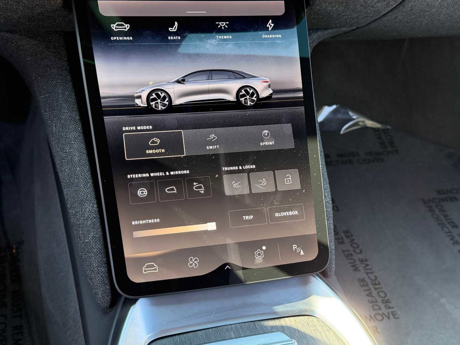 Used 2023 Lucid Air Touring AWD/4WD image 18
