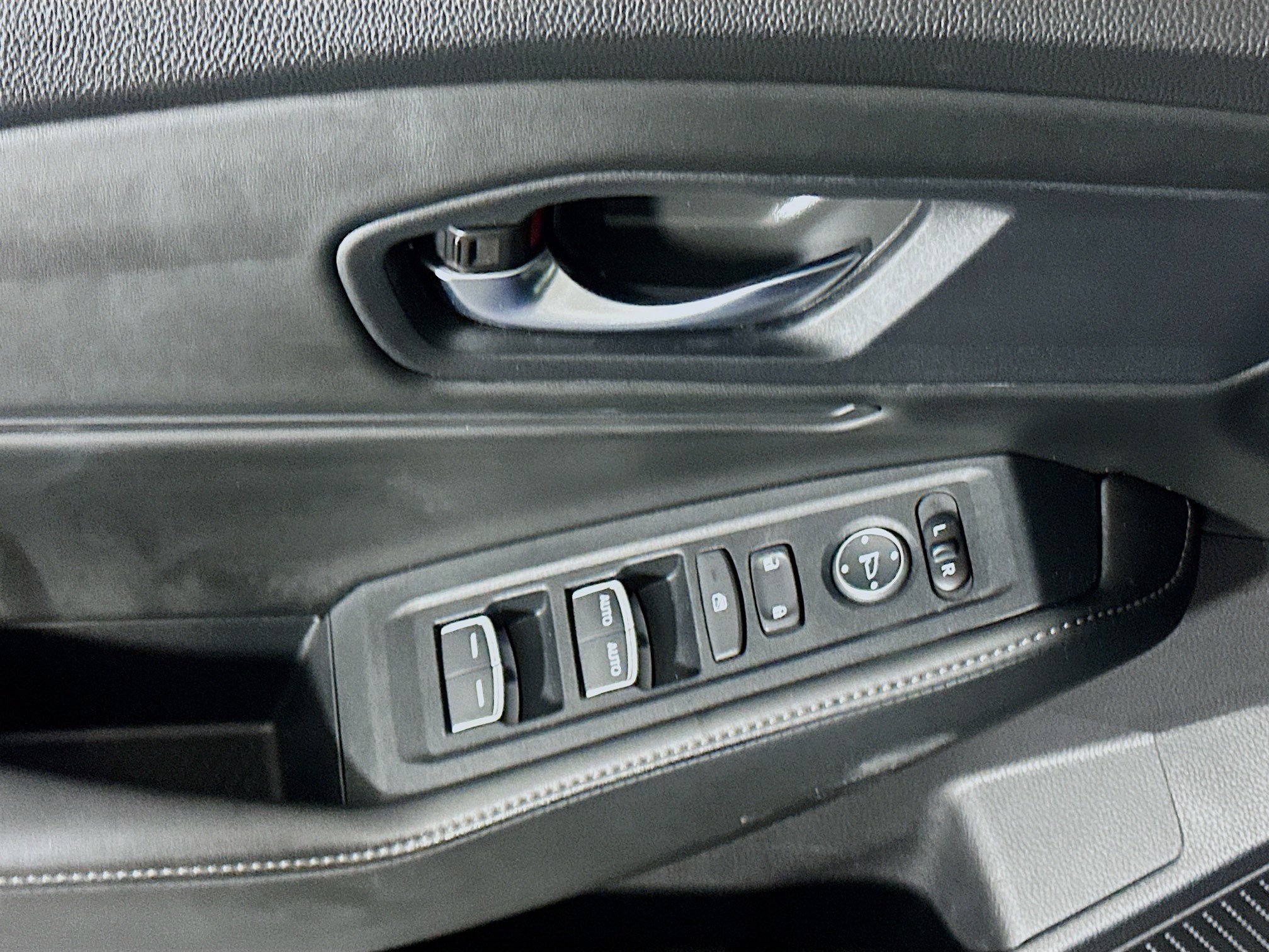 Used 2024 Honda Accord Sport image 15