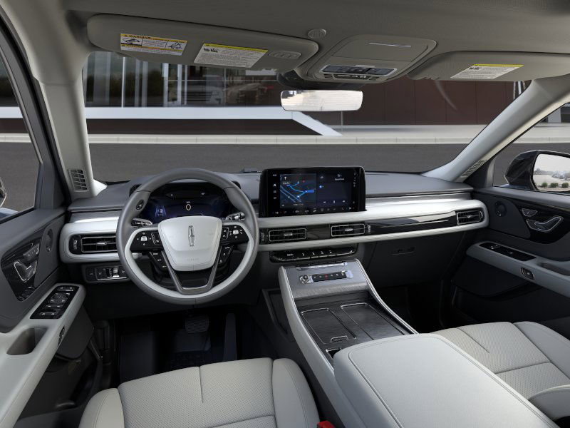 New 2025 Lincoln Aviator AWD w/ Jet Appearance Package image 9