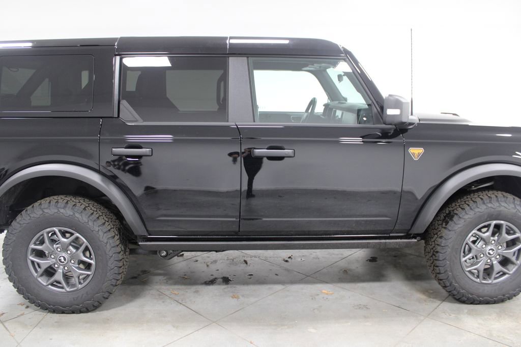 New 2025 Ford Bronco Badlands image 10