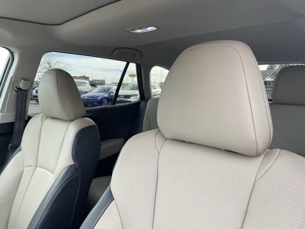 Used 2025 Subaru Outback Limited XT w/ Popular Package #2 image 23