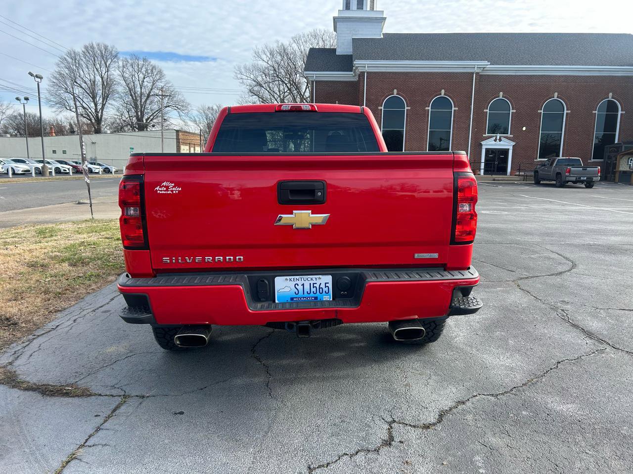 Used 2017 Chevrolet Silverado 1500 Custom w/ Custom Convenience Package image 6