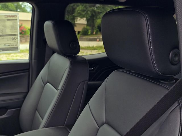 New 2026 GMC Canyon Elevation w/ Convenience Package RWD image 20