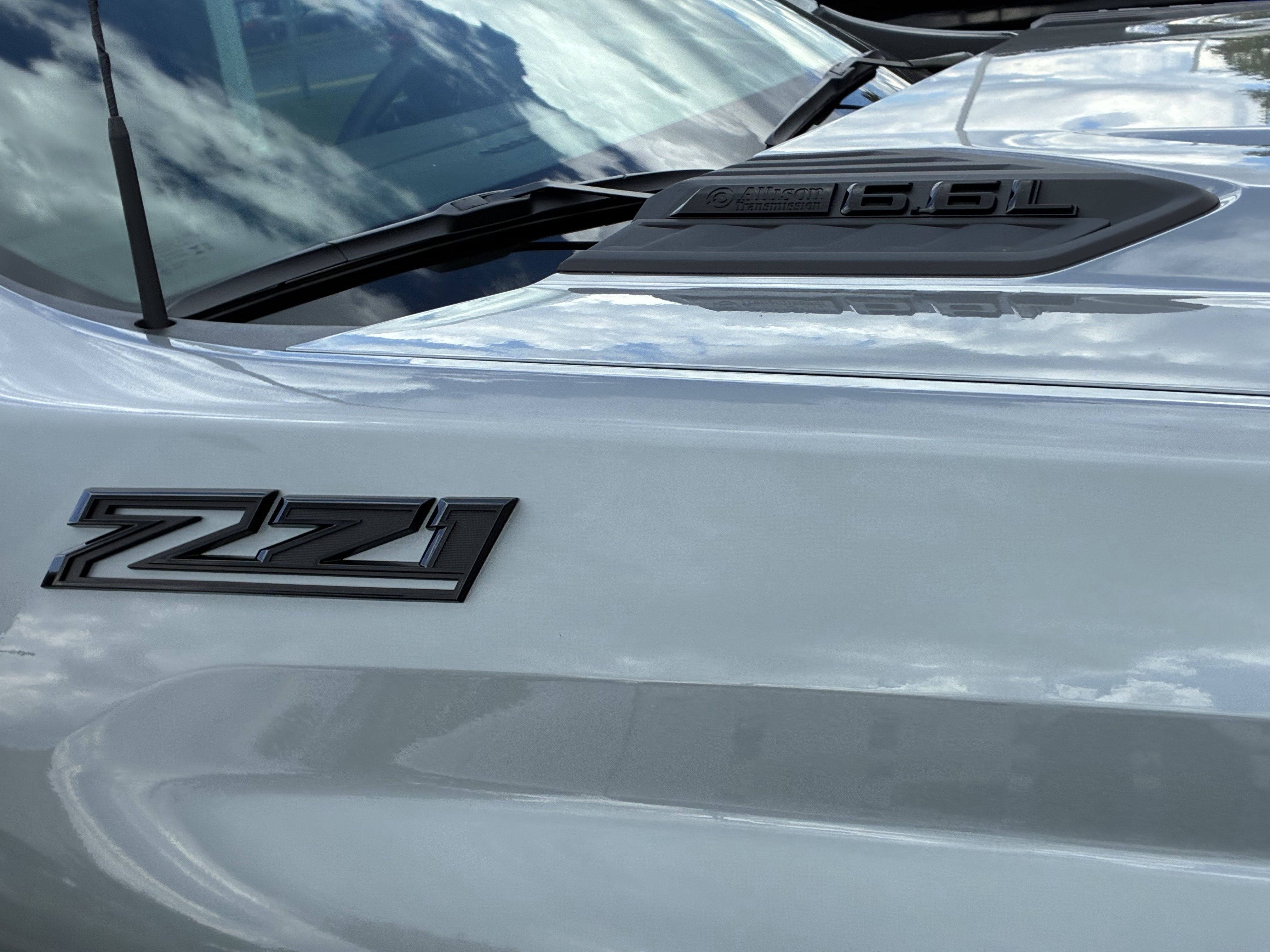 New 2026 Chevrolet Silverado 3500 LTZ w/ LTZ Plus Package AWD/4WD image 8