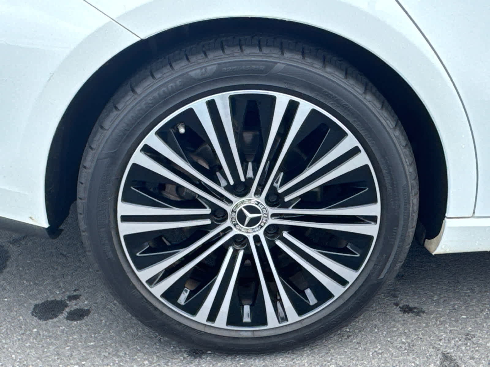 Used 2023 Mercedes-Benz CLA 250 image 5